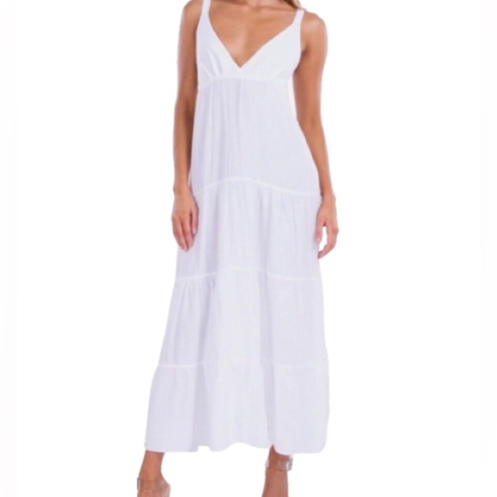 Elegant White Maxi Dress